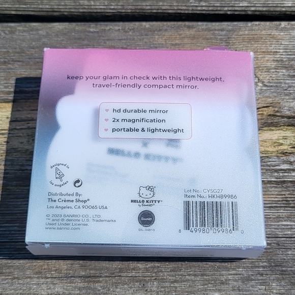 The Crème Shop - Hello Kitty On-The-Go Compact Mirror - Picture 6 of 7